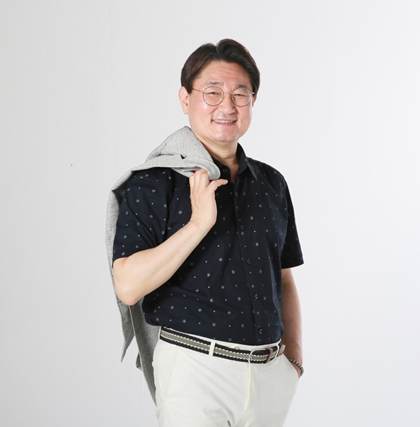 맨발쌤 김도남 회장..jpg