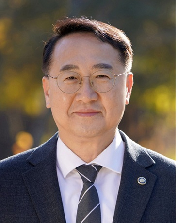 사진1. 김인호 산림청장.jpg
