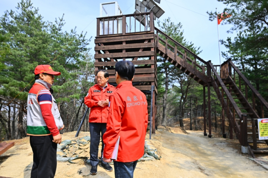 4. 26년 3월 29일 이병선 시장 산불초소 방문 당시 (1).jpg