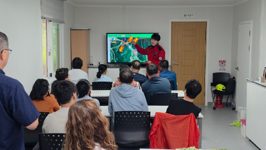 발달장애인 대상 산불대피 행동요령 교육2.jpg