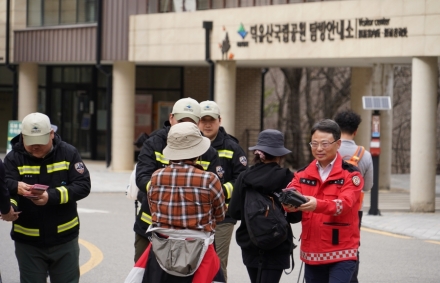 박은식 산림청장, 덕유산서 산불예방 캠페인 전개
