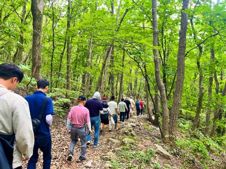 한국산림복지진흥원, 중장년 남성 대상 산림치유 프로그램 운영