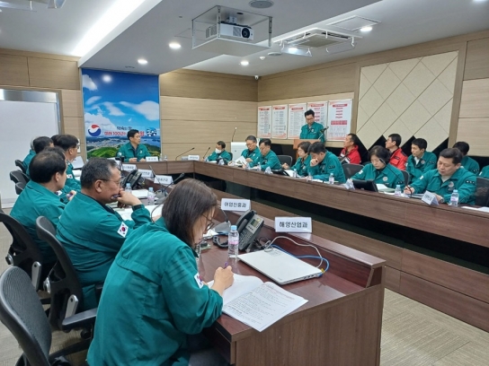통영시, 산불대비 비상대책회의 개최 및 산청이재민 물품 지원
